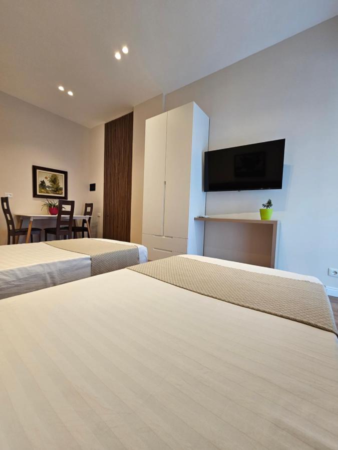 Alba Studio Apartment Tirana Exterior foto